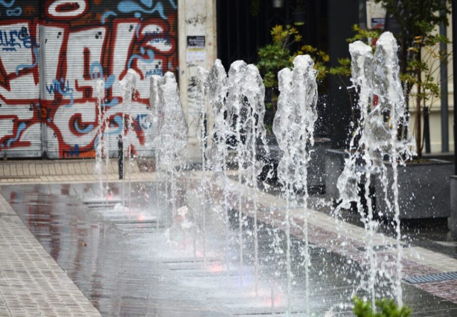 κατασκευη υποδαπεδιου σιντριβανιου - dry deck fountain